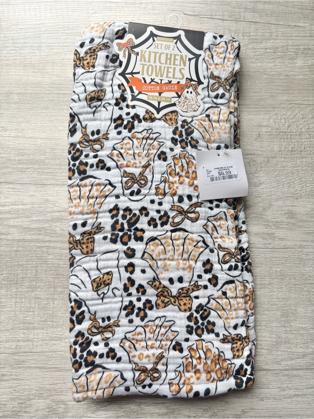 EnVogue Set of 2 Viral Leopard/Cheetah Ghost Kitchen Towels